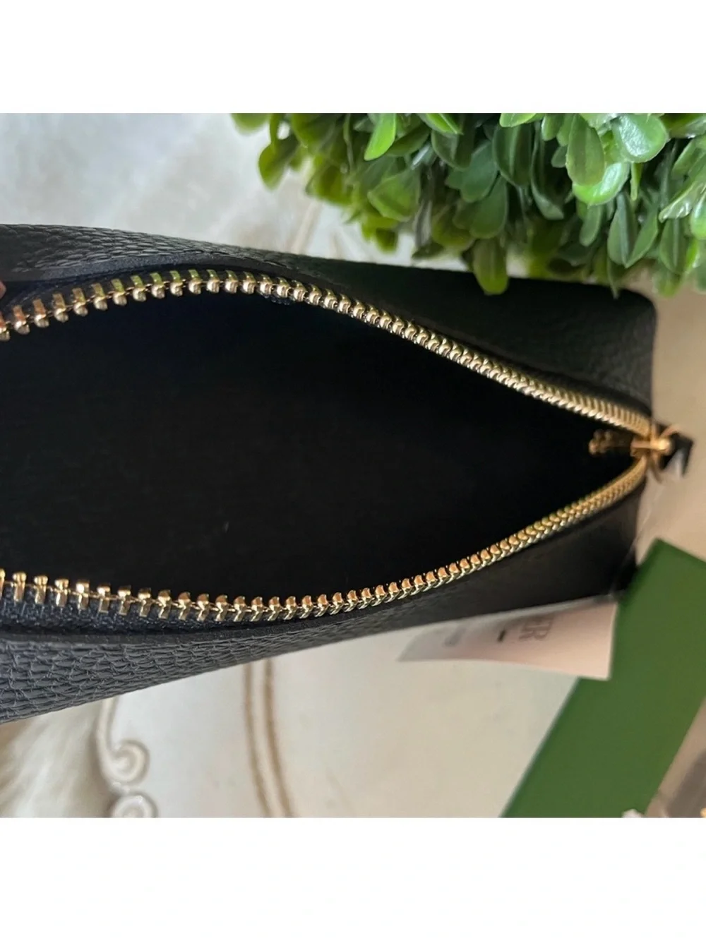 Kate spade ball point pen and  Unbranded Black Faux Leather Zip  pencil Pouch